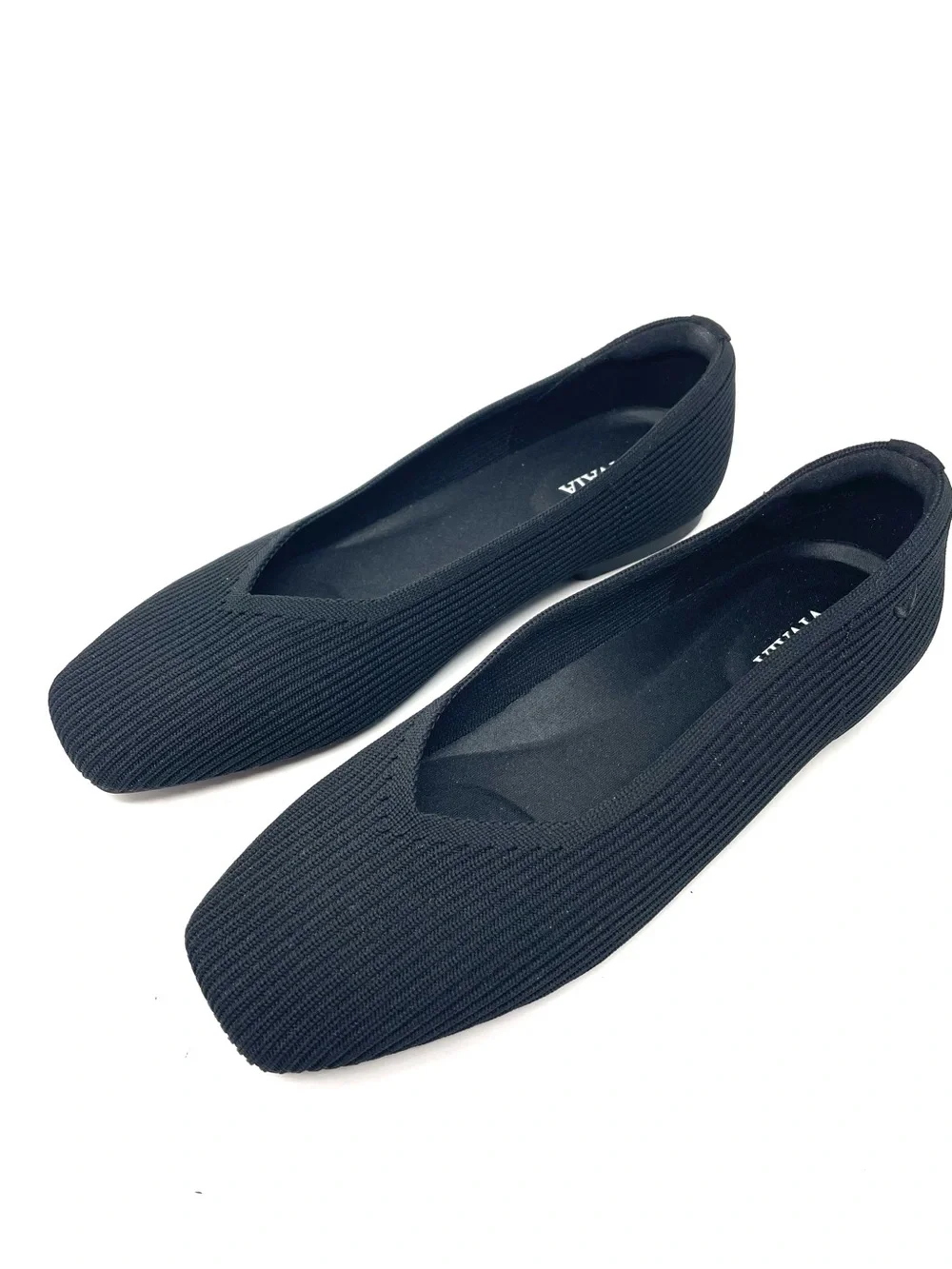 Vivaia new black